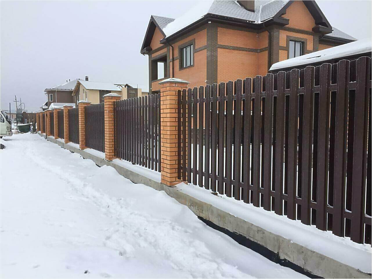 Забор из штакетника 95м фото1 в Владимире