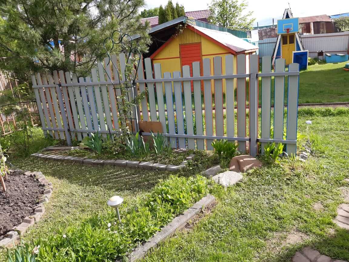 забор из разноцветного штакетника односторонний фото3 в Владимире