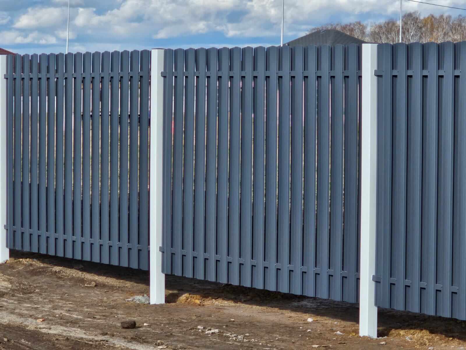 Забор из евроштакетника 234м RAL7024/7024 Серый Графит двусторонний фото 1 в Владимире