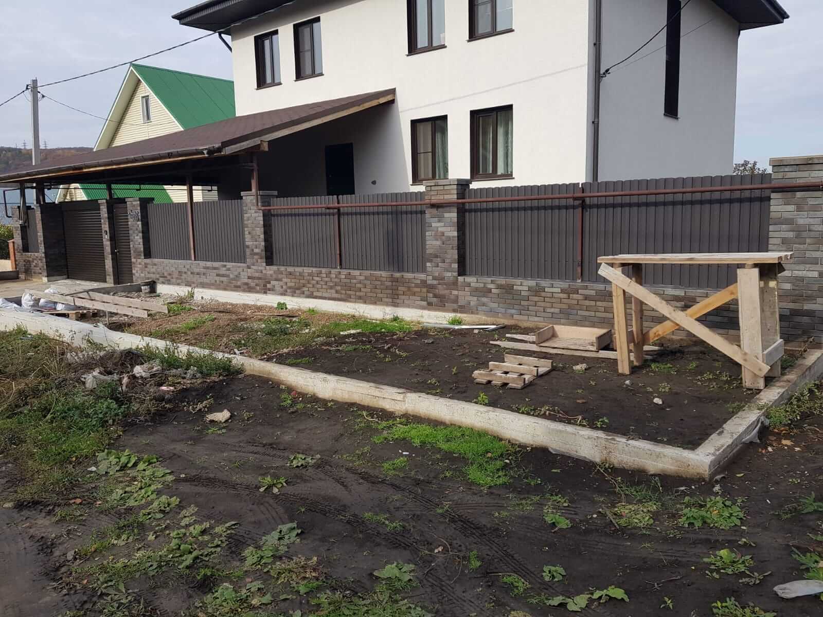 Забор из штакетника 15м RAL8019/8019 Темный Шоколад двусторонний МАТТЕ фото 1 в Владимире