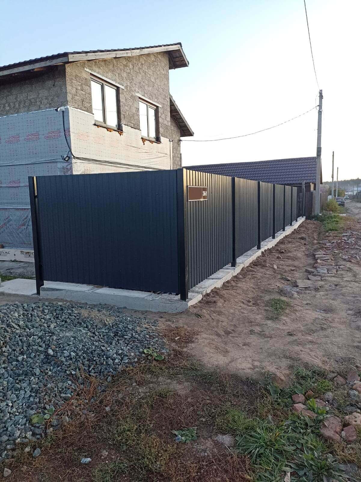 Забор из профнастила НС-10 15м RAL7024/7024 Серый Графит двусторонний фото 3 в Владимире