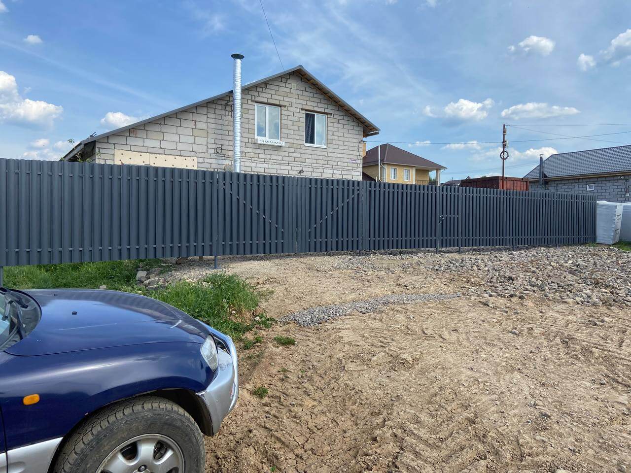Забор из евроштакетника 16м RAL7024 Серый Графит фото 5 в Владимире