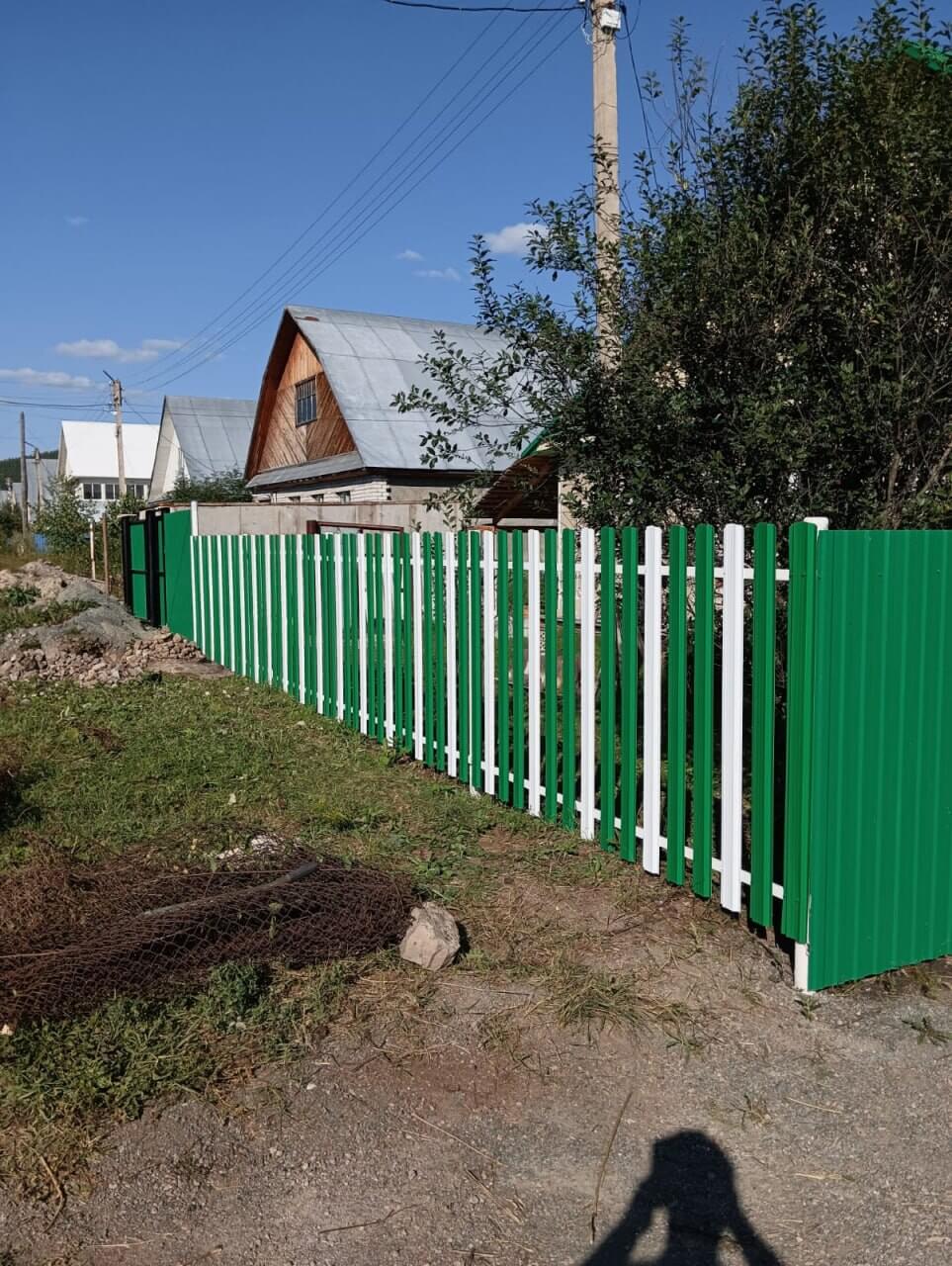 Забор из евроштакетника 10м RAL9003 Белый, RAL6029 Зеленая Мята в Владимире