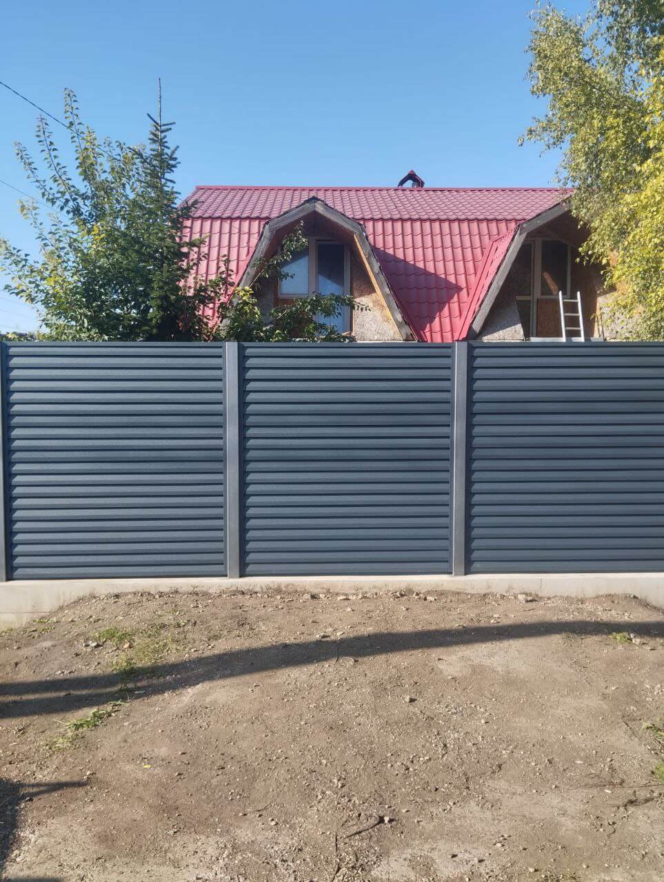 Забор-жалюзи из ламелей Реснички 54м RAL7024/7024 Серый Графит двусторонний МАТТЕ в Владимире