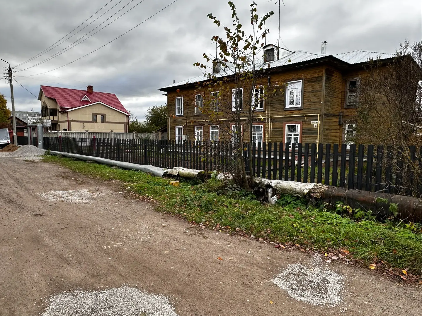 Забор из евроштакетника 63м Черное Дерево 3D Принтек фото 2 в Владимире
