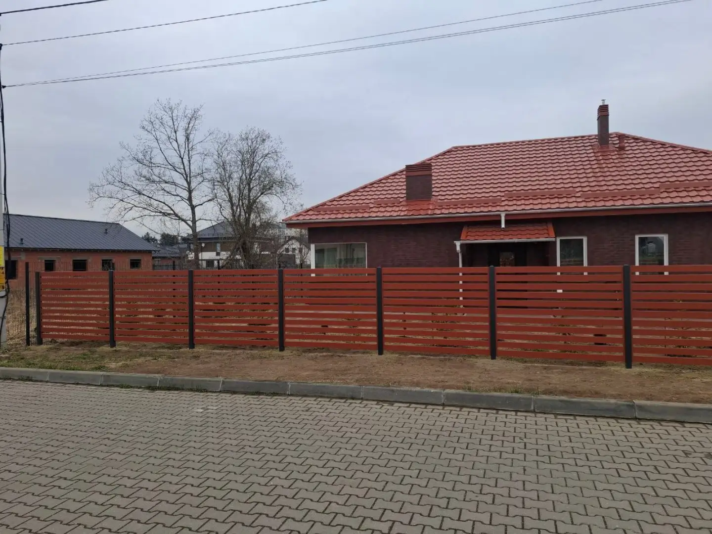 Забор-ранчо из металлопланкена 18м RAL8004 Терракотовый фото 3 в Владимире