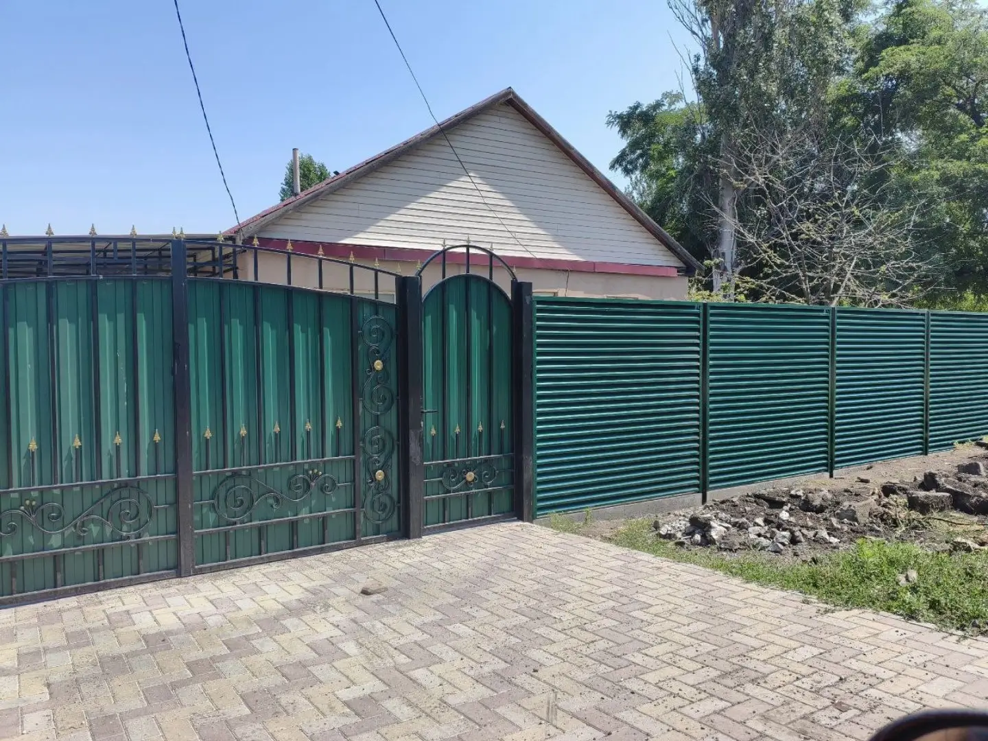 Забор-жалюзи из ламелей ЭКО-Z 24м RAL6005 Зеленый Мох в Владимире